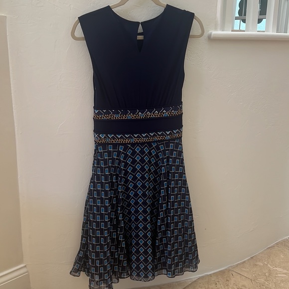 Diane Von Furstenberg Rosalie Dress Size 2 - Picture 12 of 14